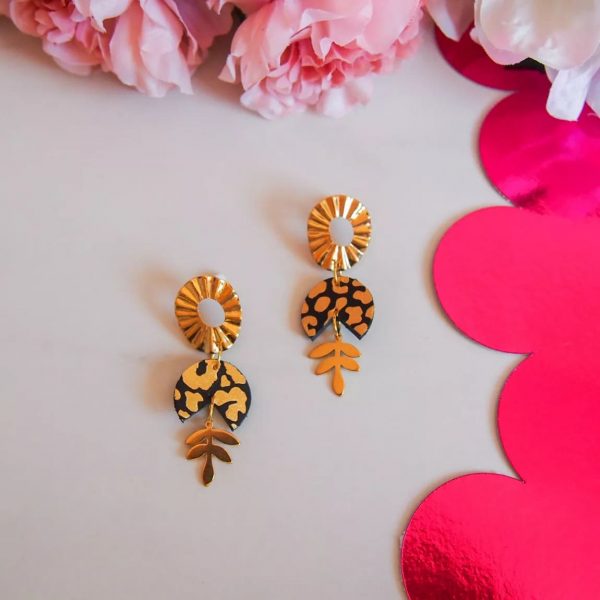 Boucles d'oreilles en cuir noir léopard little flower - Manali – Image 5