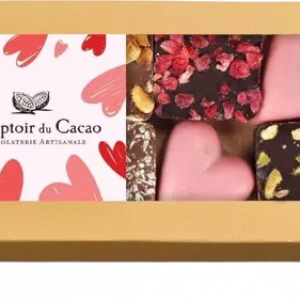 concept-store-idees-et-saveurs-Etui_coeur_et_Assortiment_praliné_feuilleté-comptoir-du-cacao
