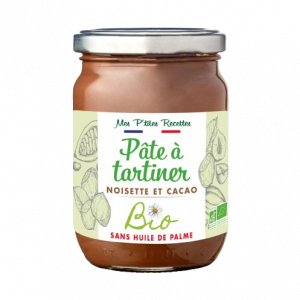 concept-store-idees-et-saveurs-pate-a-tartiner-noisettes-cacao-bio-mes-ptites-recettes-removebg-preview