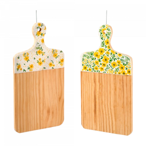 ensemble-de-2-planches-a-decouper-en-bois-cuisto-removebg-preview