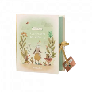 idees-et-saveurs-coffret-naissance-trois-petits-lapins-moulin-roty-removebg-preview